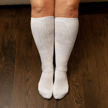 White EasyStretch™ Socks
